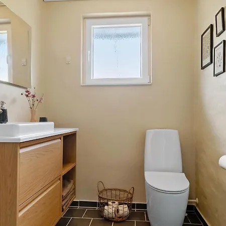 Awesome In With Wifi Nyaraló *